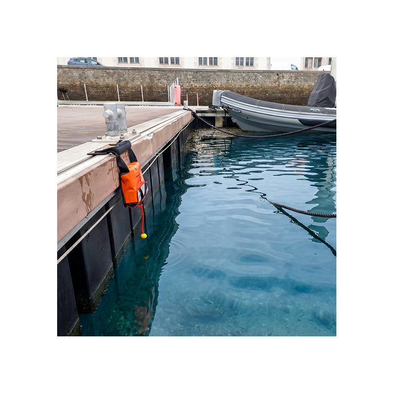 Magic-Reboard® ponton - échelle de secours pour les ports et marinas
