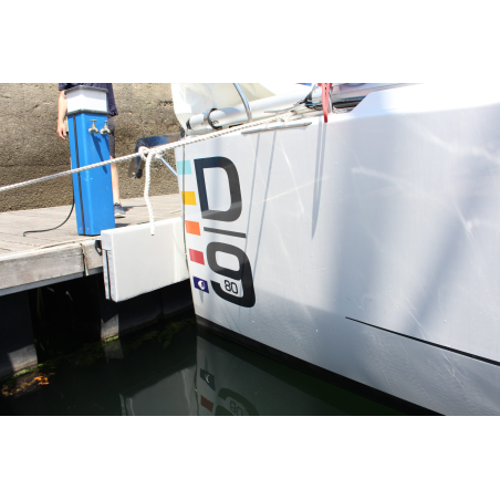 Fixed Pontoon Fender for Boat Hull Protection | Outils Océans