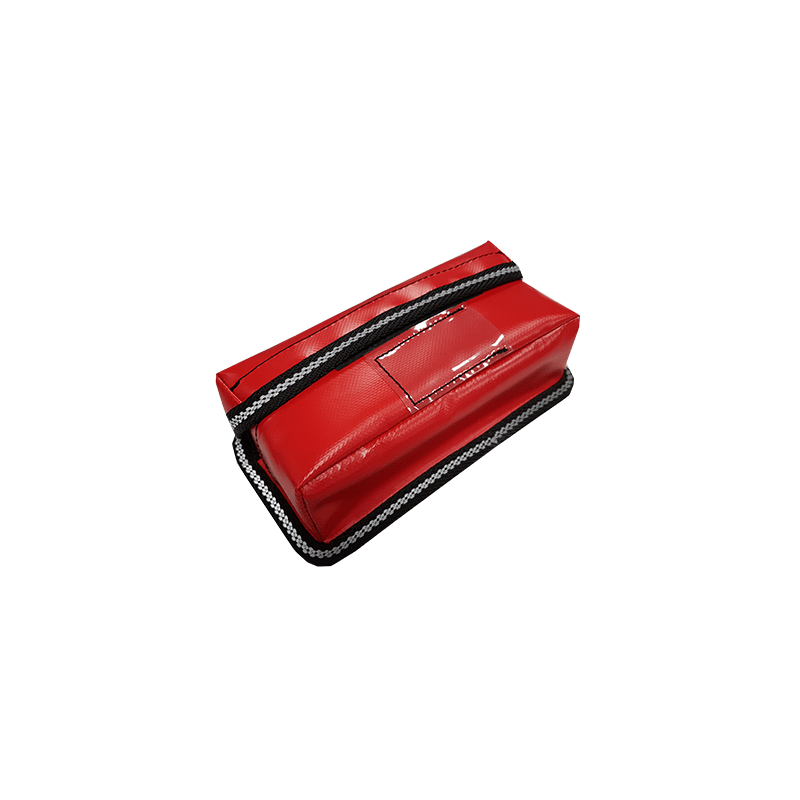 Emergency First Aid Pouch – Robust and Compact | Outils Océans