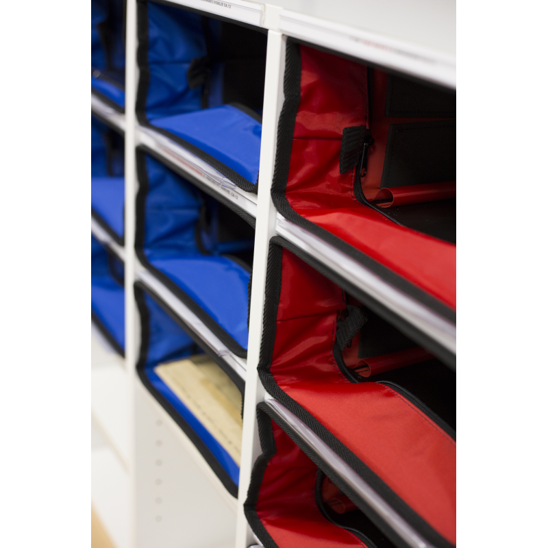 Super shuttle with front gusset