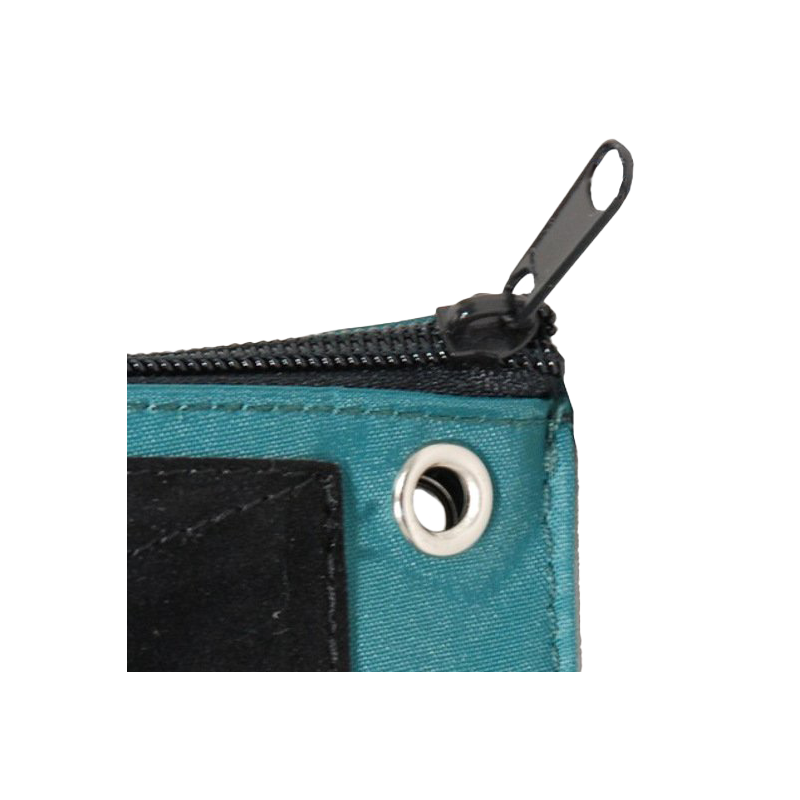 Flat mail pouch