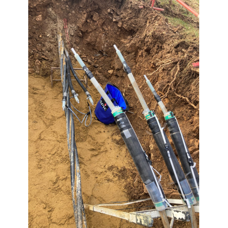 Electrical waste collection bucket