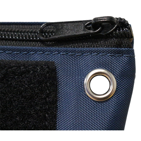 oeillets pour installer un scellé et sécuriser les documents transportés