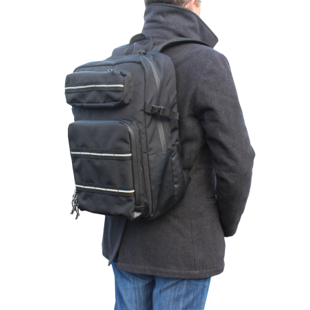 Technical and tertiary backpack 20L
