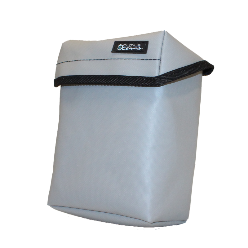 Powerboating Bayabout | Semi-rigid cockpit storage for motorboats & RIBs – Outils Océans