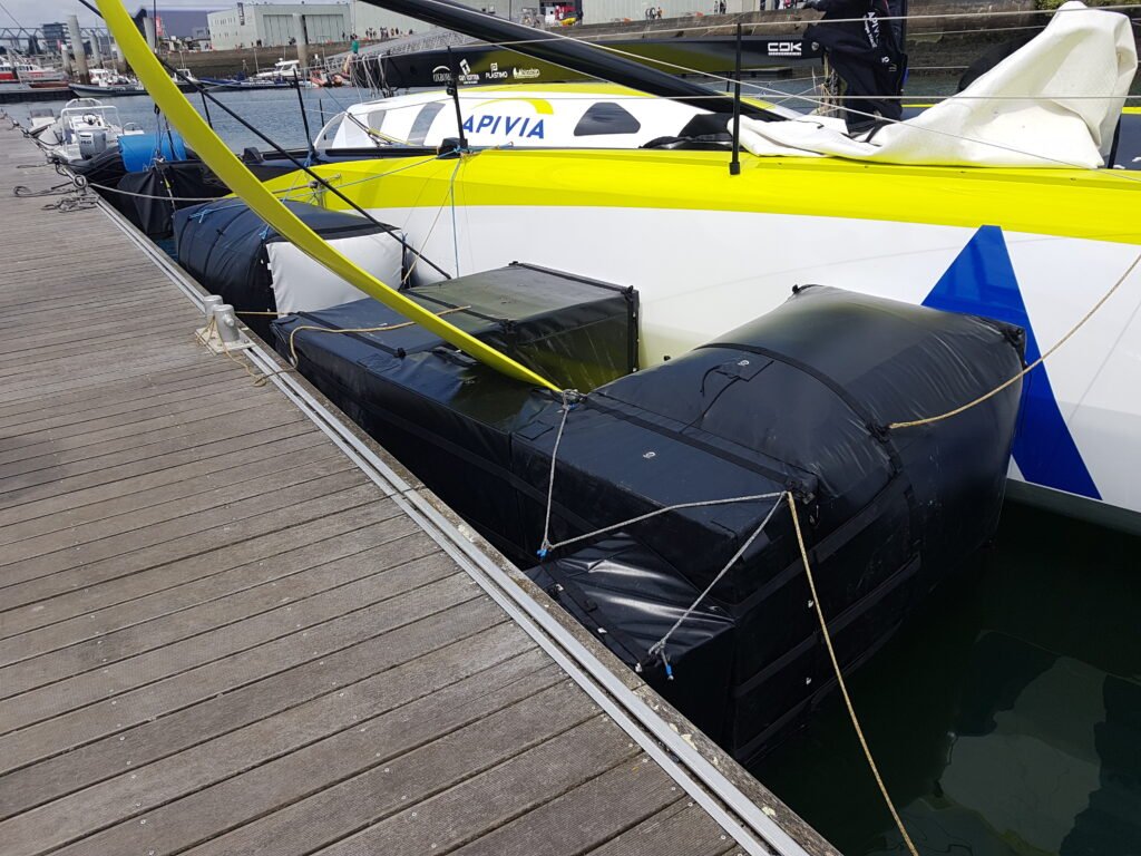 Pare-battages sur mesure pour bateaux de course au large 